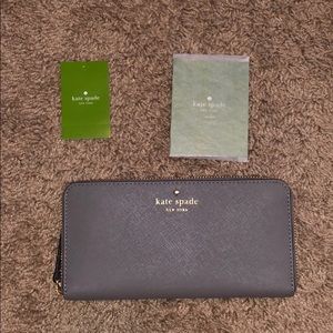 Kate Spade Grey Zip Wallet